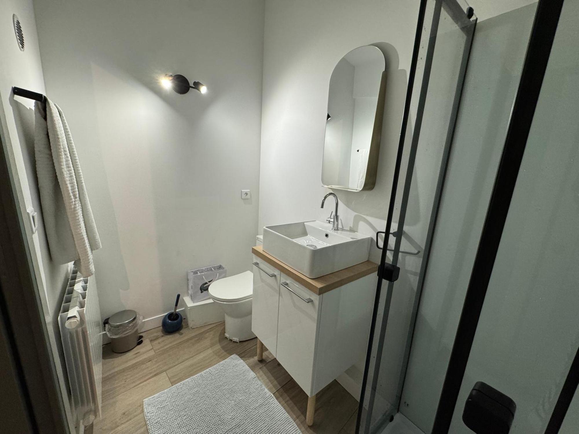 Petite Maison Independante Avec Parking Vetheuil Экстерьер фото
